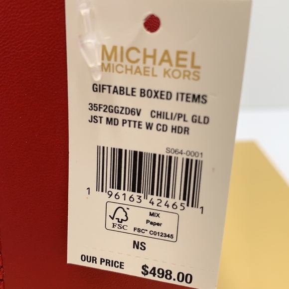 MICHAEL KORS GIFTABLE SHOULDER BAG & CARD HOLDER BOXED SET CHILI PALE GOLD COLOR - Picture 15 of 16